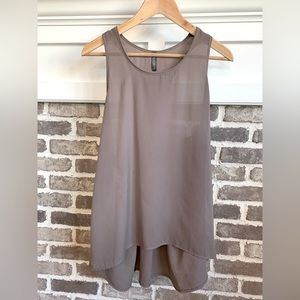 ALLISON JOY for EVEREVE CHIFFON RACERBACK FLOWY BLOUSE | SIZE M